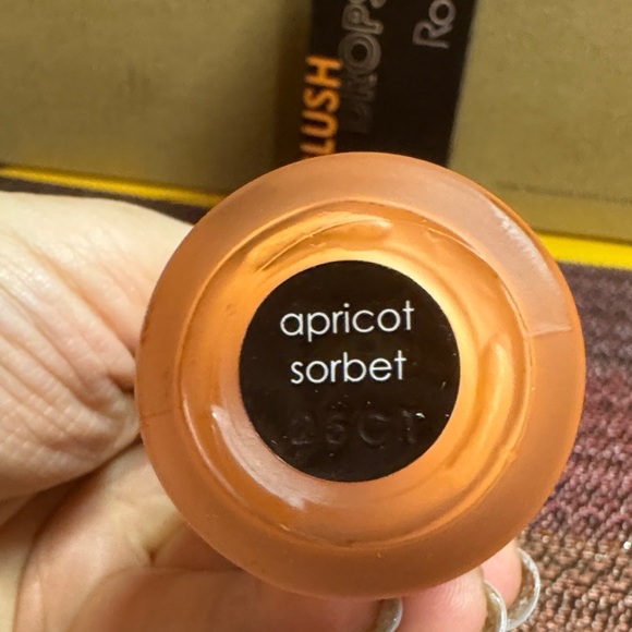 Rodial Blush Drops in Apricot Sorbet - Picture 3 of 3